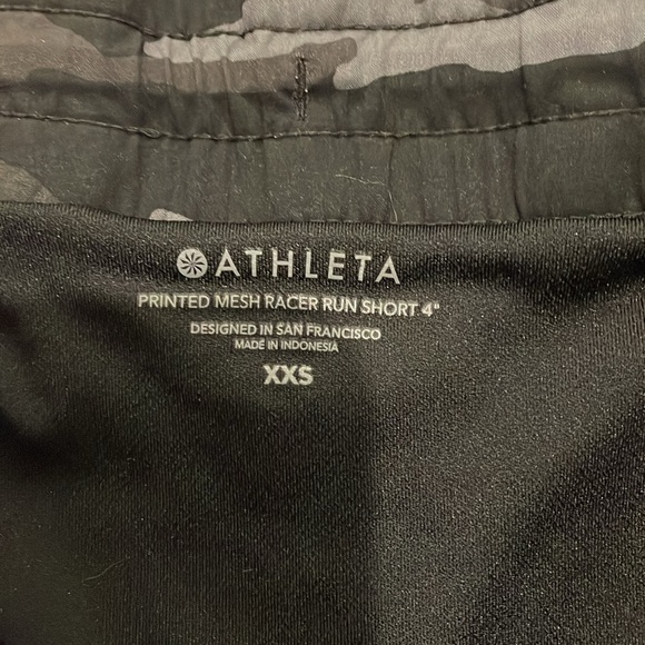 Athleta Racer Run Short 4” - Picture 2 of 3